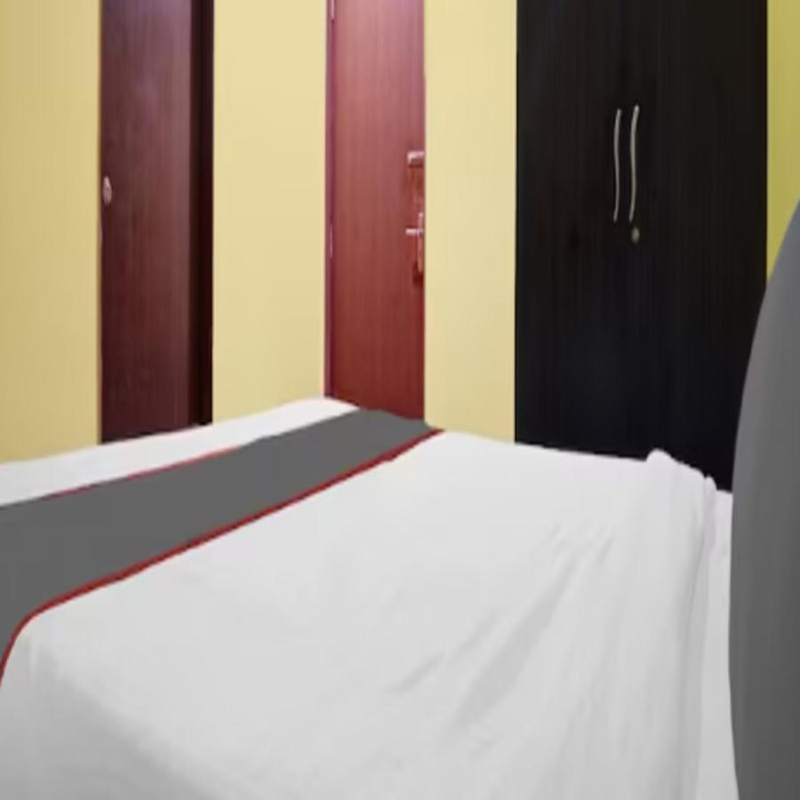 Carnival Hotel Pune Bagian luar foto