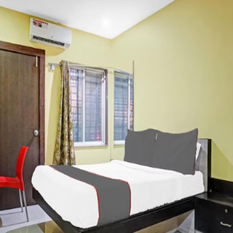 Carnival Hotel Pune Bagian luar foto