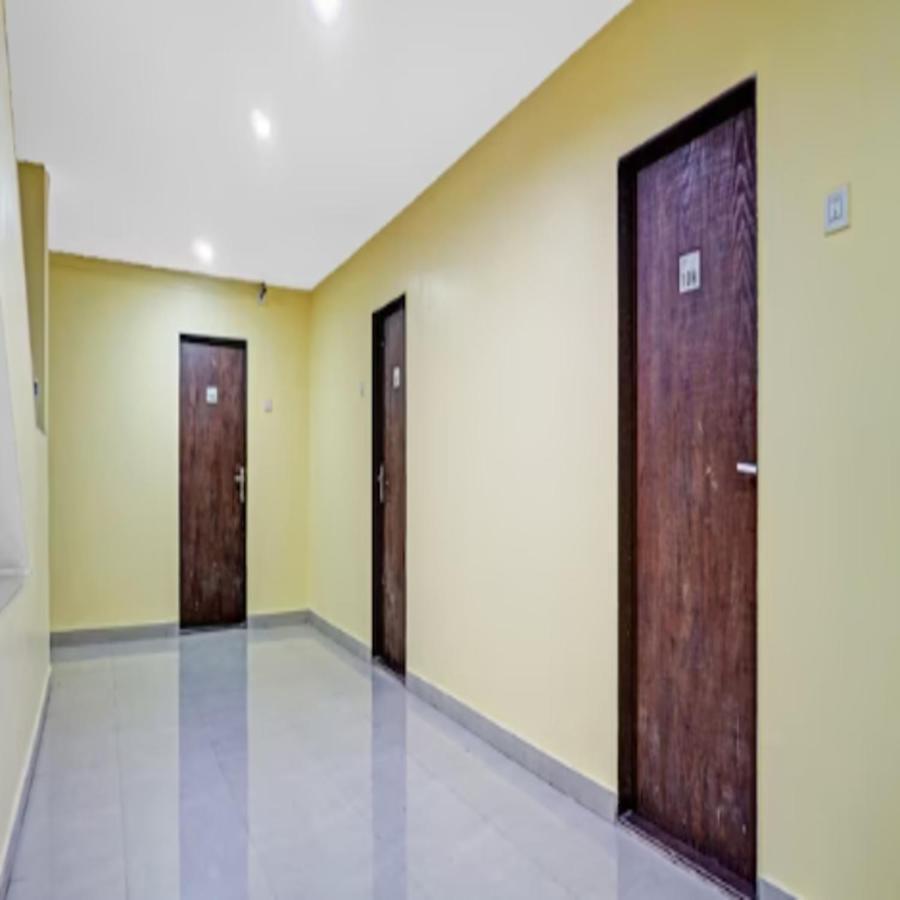 Carnival Hotel Pune Bagian luar foto