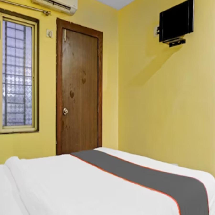 Carnival Hotel Pune Bagian luar foto